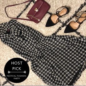 🌟HP🌟 Bebe Houndstooth Dress